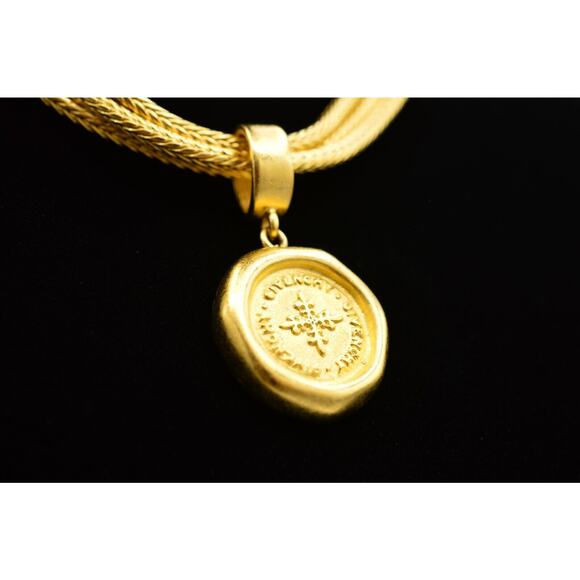 Givenchy Vintage Logo Coin Necklace Brushed Gold Medallion Chain Signed Bin2C - Picture 1 of 12